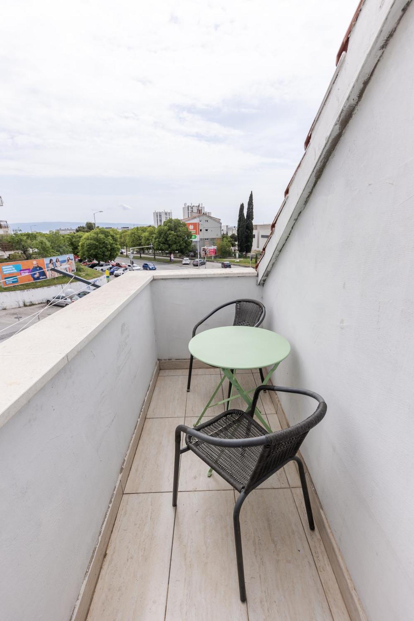House Niko M With 6 Apartments Σπλιτ Εξωτερικό φωτογραφία